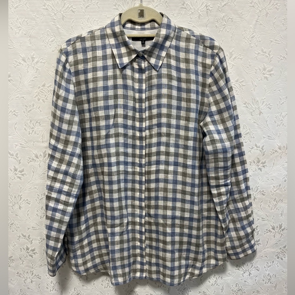 Lafayette 148 New York M Linen Button Down